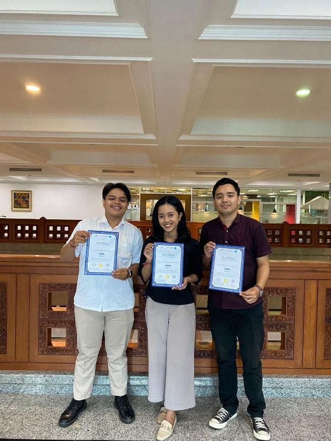 Creating a Business Idea Based on Indigenous Upakara Waste, the Valbi Team Won First Place in the Business Plan Millennial Connect Business Competition 2023.